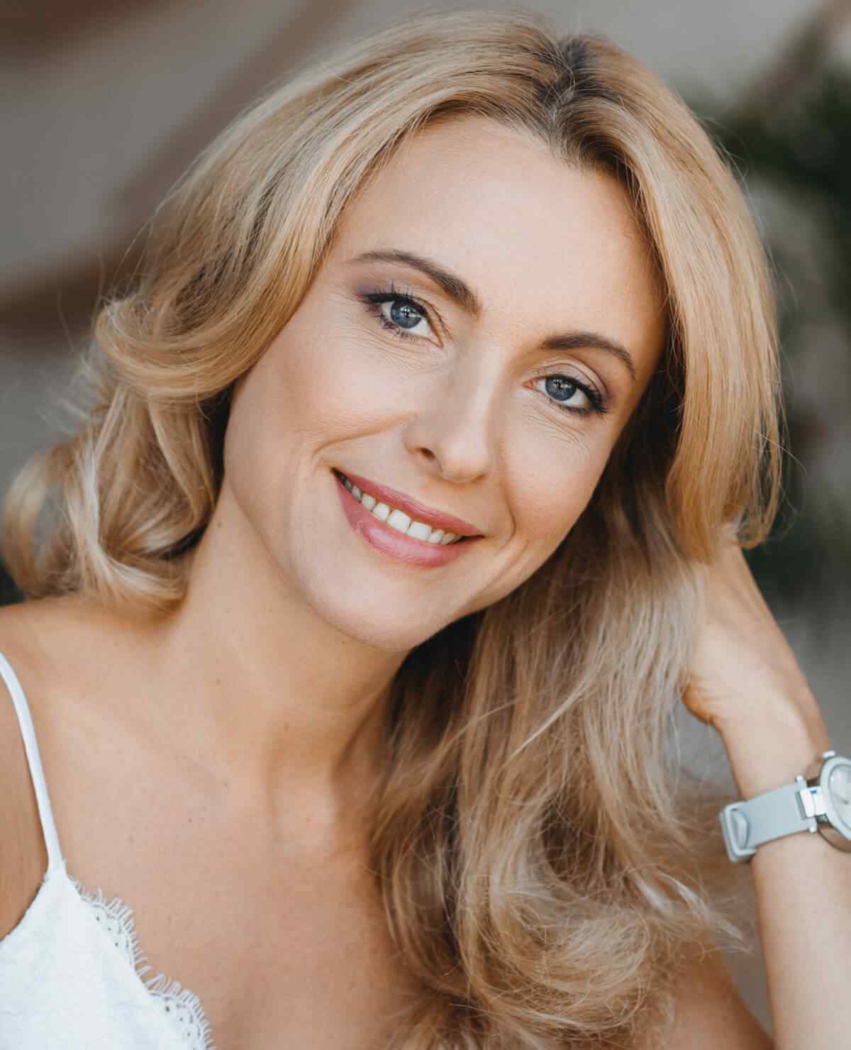 https://clos-oliviers.fr/wp-content/uploads/2020/12/image_about_us_06.jpg